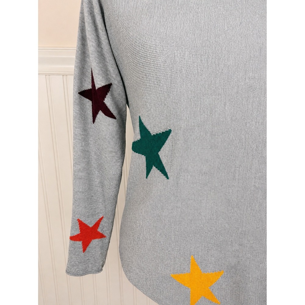 Rachel Zoe Gray Long Sleeve Star Pattern Knit Sweater - Picture 3 of 6